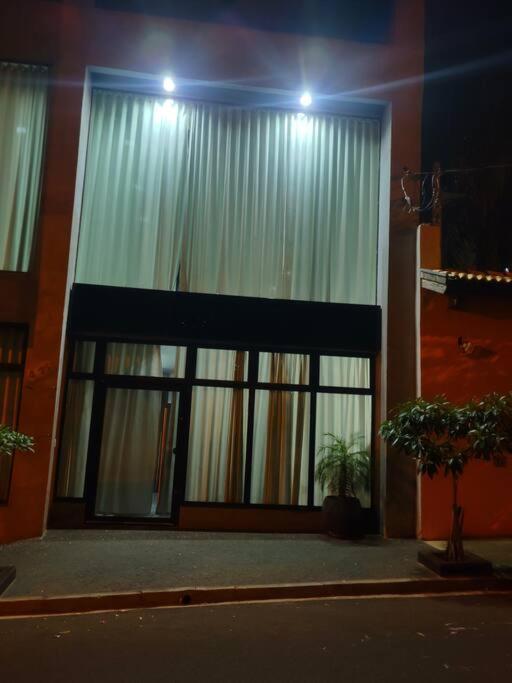 Local Nobre Facil Acesso Pxm Tdo Villa Bauru Exterior photo